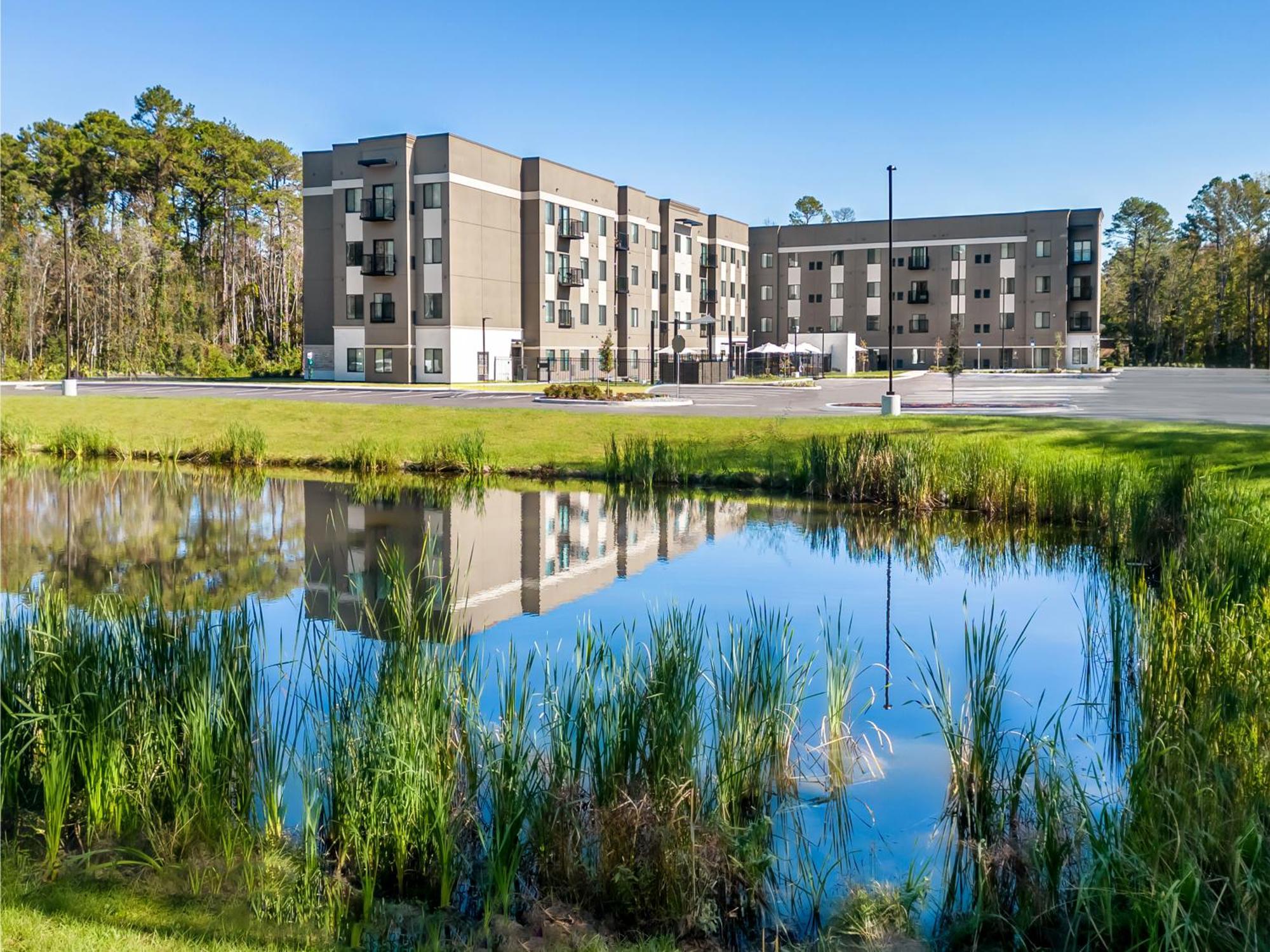 Waterwalk Extended Stay By Wyndham Jacksonville Deerwood Pk Экстерьер фото